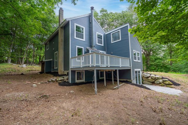 29 CUNNINGHAM Drive, Derry, NH 03038