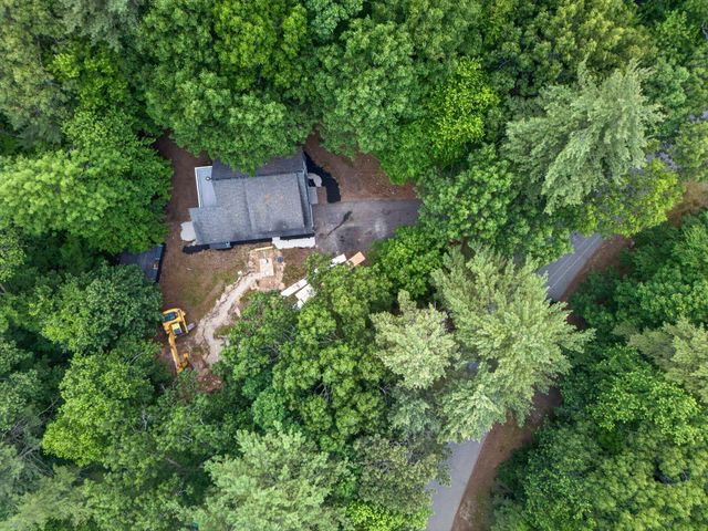 29 CUNNINGHAM Drive, Derry, NH 03038