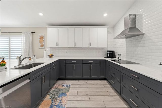 9629 Gladiolus Preserve CIR, Fort Myers, FL 33908