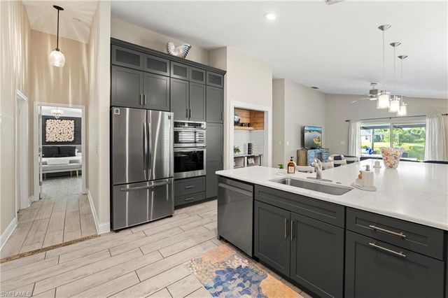 9629 Gladiolus Preserve CIR, Fort Myers, FL 33908