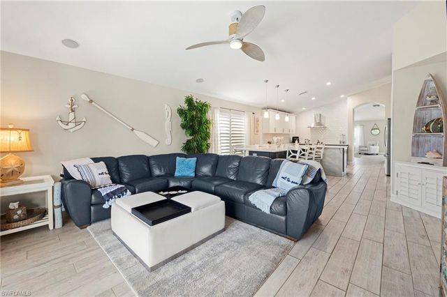 9629 Gladiolus Preserve CIR, Fort Myers, FL 33908