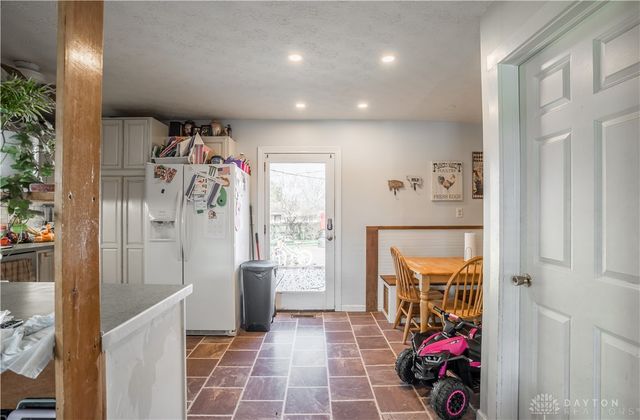 1182 Bellbrook Avenue, Xenia, OH 45385