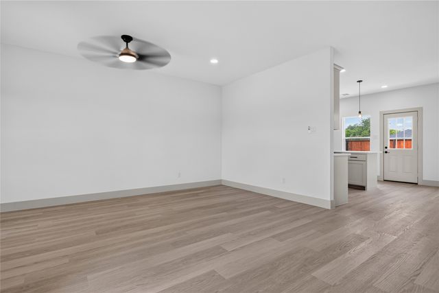 207 E South Street, Itasca, TX 76055