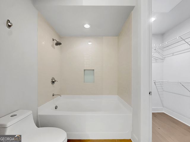 4561 Olde Perimeter Way 1909, Atlanta, GA 30346