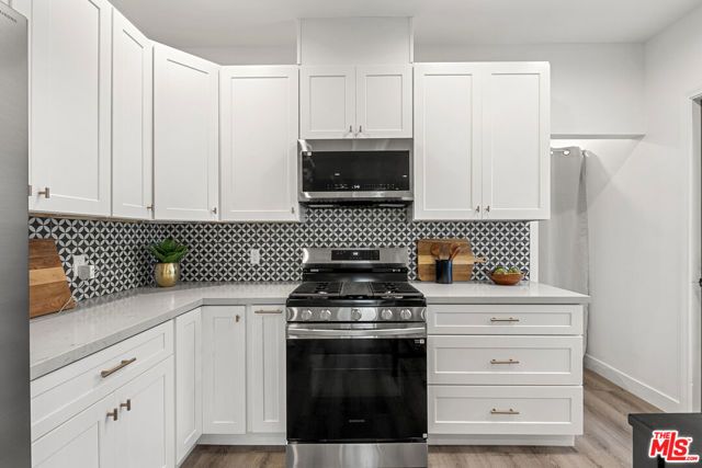 8929 Hubbard Street, Culver City, CA 90232