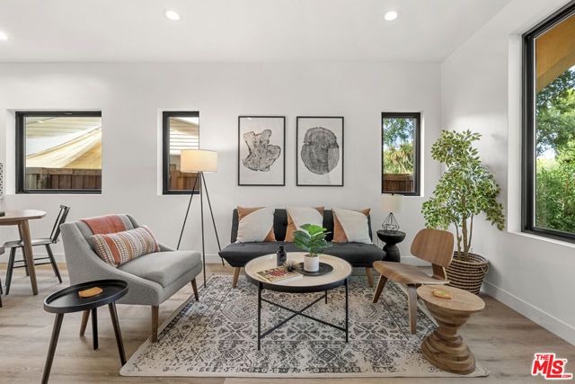8929 Hubbard Street, Culver City, CA 90232