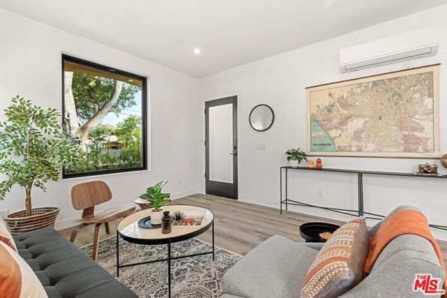 8929 Hubbard Street, Culver City, CA 90232