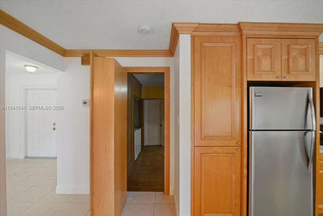 9349 NW 47th St, Sunrise, FL 33351