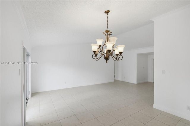 9349 NW 47th St, Sunrise, FL 33351