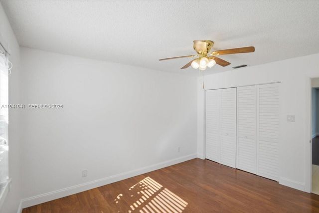 9349 NW 47th St, Sunrise, FL 33351