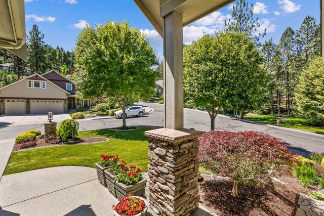 2016 W Forest Hill Ln, Spokane, WA 99218