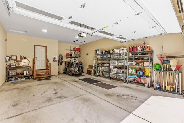 2016 W Forest Hill Ln, Spokane, WA 99218