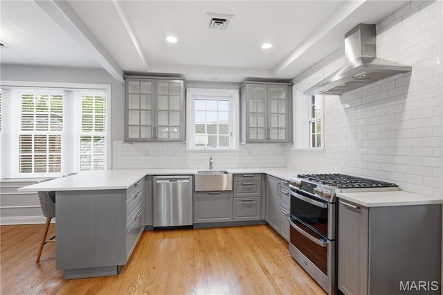 7529 Wellington Way 3, Clayton, MO 63105