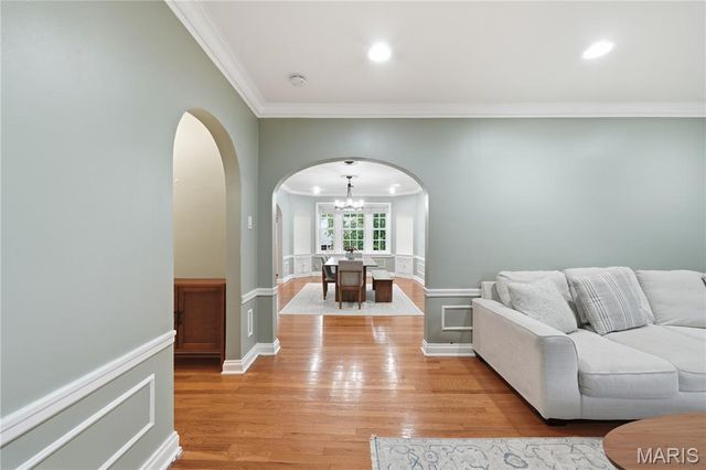 7529 Wellington Way 3, Clayton, MO 63105