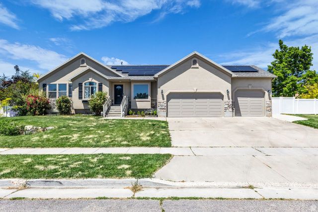 1368 W 2920 S, Syracuse, UT 84075