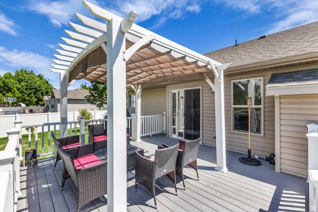 1368 W 2920 S, Syracuse, UT 84075