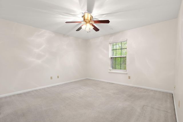 187 Fieldstone Drive, Chesterton, IN 46304