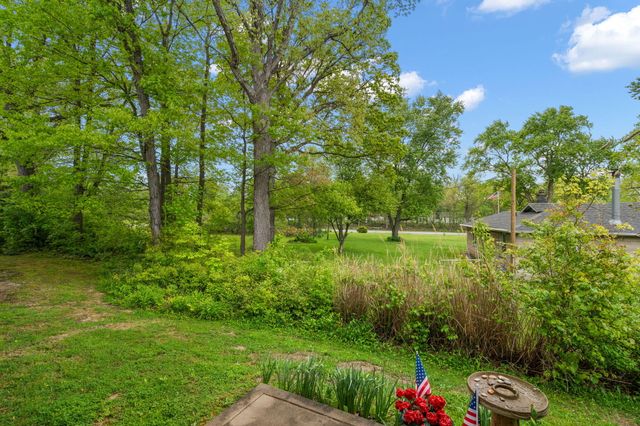 187 Fieldstone Drive, Chesterton, IN 46304