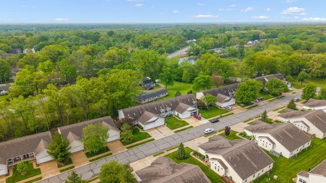 187 Fieldstone Drive, Chesterton, IN 46304