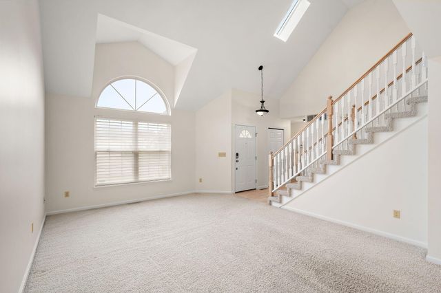 187 Fieldstone Drive, Chesterton, IN 46304