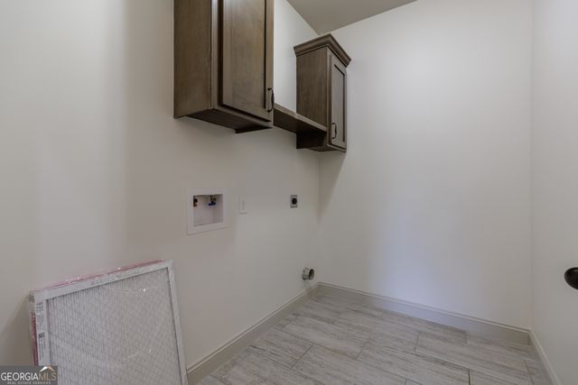 5109 Village Way, Hahira, GA 31632