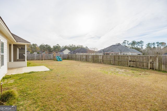 5109 Village Way, Hahira, GA 31632