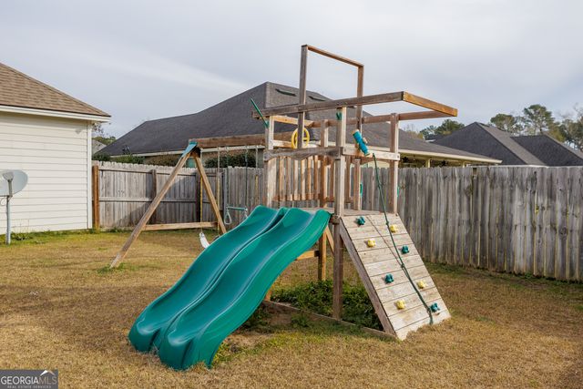 5109 Village Way, Hahira, GA 31632