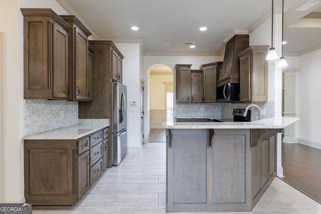 5109 Village Way, Hahira, GA 31632