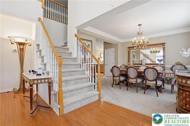 1751 Big Ridge Drive, East Stroudsburg, PA 18302