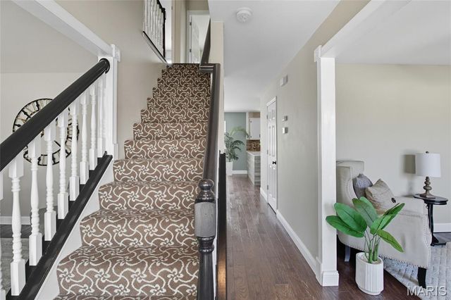 8 Old Glory Court, O'fallon, MO 63366