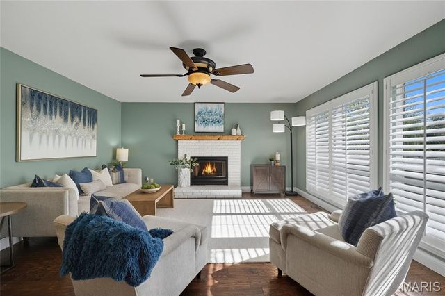 8 Old Glory Court, O'fallon, MO 63366