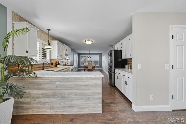 8 Old Glory Court, O'fallon, MO 63366