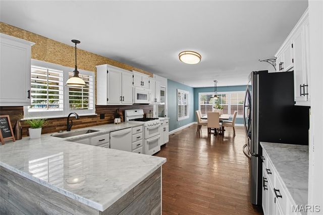 8 Old Glory Court, O'fallon, MO 63366