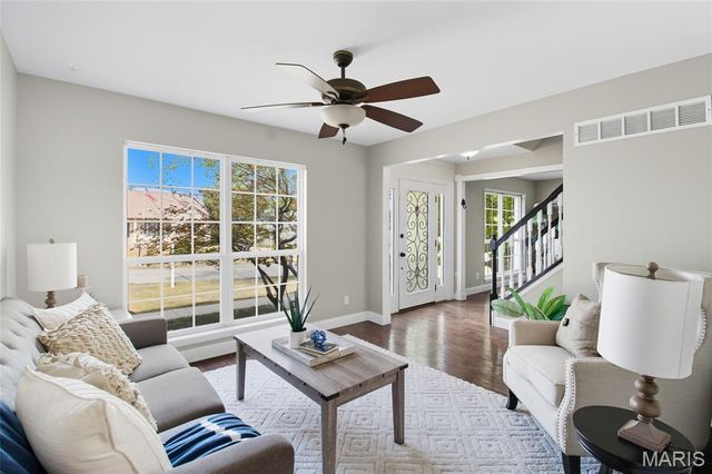 8 Old Glory Court, O'fallon, MO 63366