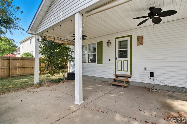 8 Old Glory Court, O'fallon, MO 63366