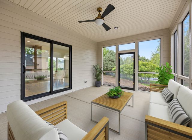 8886 Johnston Road, Burr Ridge, IL 60522