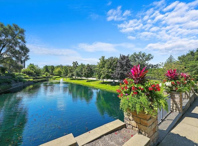 8886 Johnston Road, Burr Ridge, IL 60522