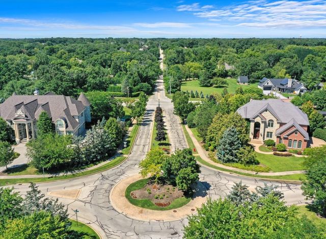 8886 Johnston Road, Burr Ridge, IL 60522