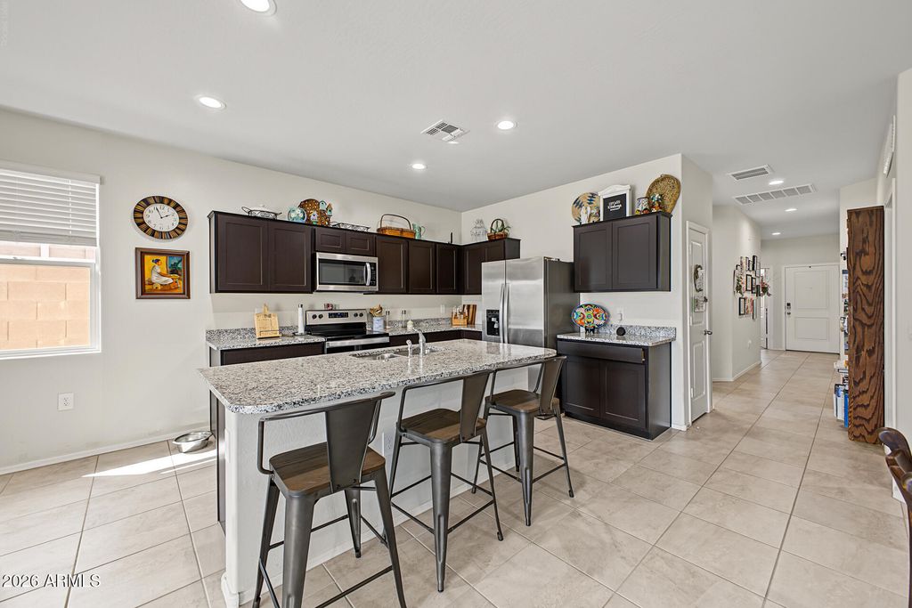 18641 W DESERT HOLLOW Drive, Wittmann, AZ 85361 — photo 5