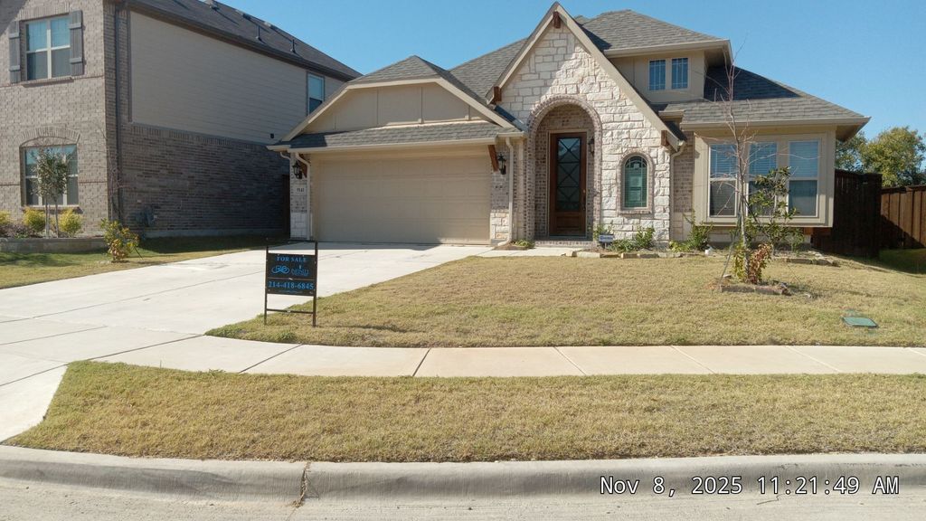 9141 Rock Nettle Drive, Fort Worth, TX 76131