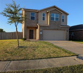 12214 Regatta Lane, Texas City, TX 77568