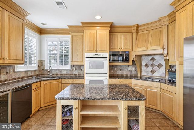 517 WET SAND DR, Severn, MD 21144