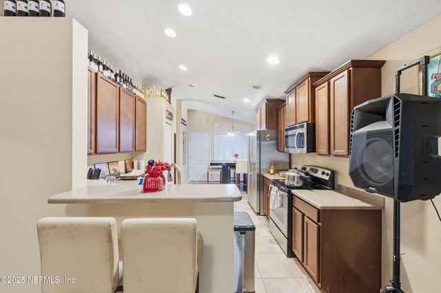 2507 KING LOUIS Drive, Jacksonville, FL 32254