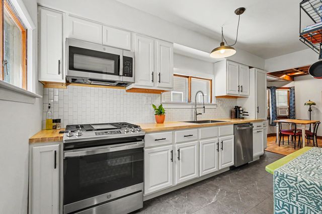1030 Logan Street Se, City Of Grand Rapids, MI 49506