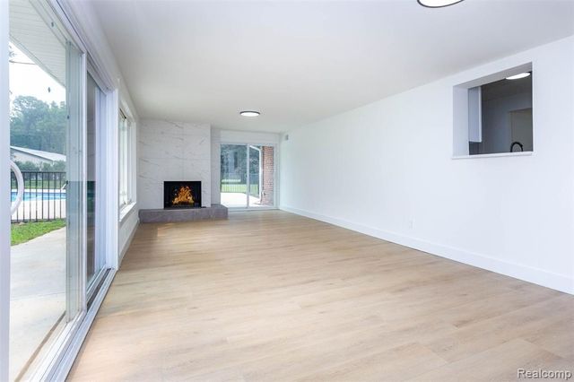 45471 Abington Circle, Macomb, MI 48042