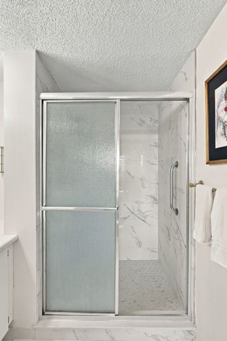 40 Village Rd 1611, Middleton, MA 01949