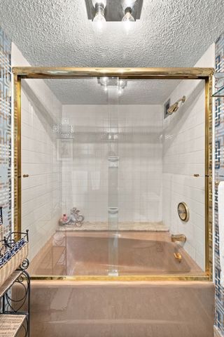40 Village Rd 1611, Middleton, MA 01949