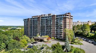 40 Village Rd 1611, Middleton, MA 01949