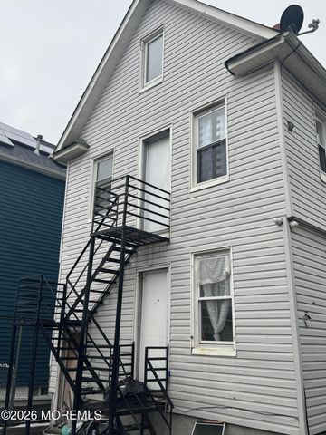 128 S 4th Street, Elizabeth, NJ 07206