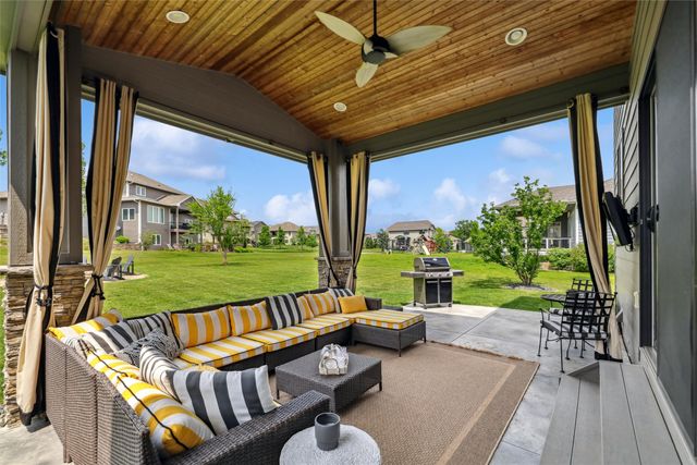 15209 Hickory Drive, Urbandale, IA 50323